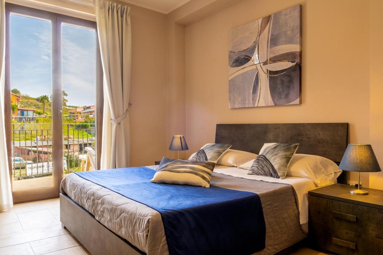 Villetta Desiderio Apartment Giardini Naxos Esterno foto